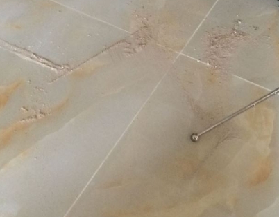 海南瓷砖空鼓维修公司分享粘合剂选择不当在瓷砖铺贴过程中可能导致以下问题